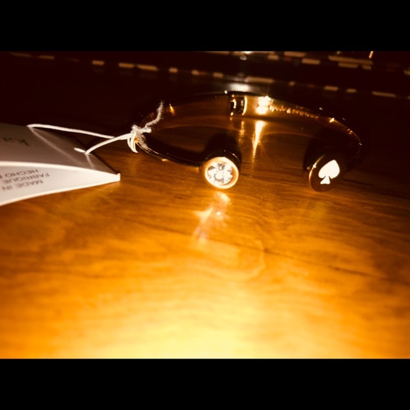 BNWT-Gold Kate Spade Bracelet - Picture 2 of 3